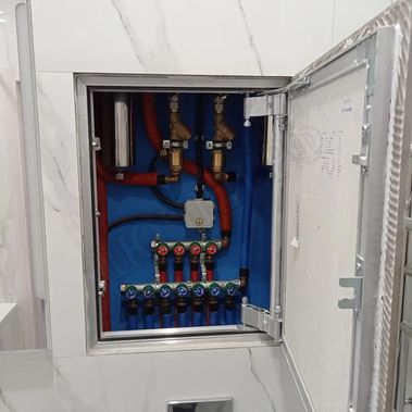 Люк под плитку Секрет 3.0 200*500 Люк под плитку Секрет 3.0 200*500