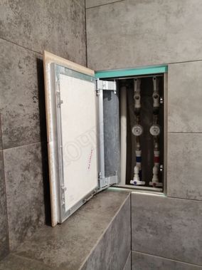 Люк под плитку Секрет 3.0 200*500 Люк под плитку Секрет 3.0 200*500