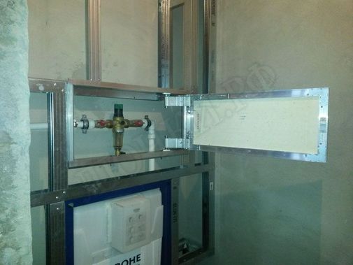 Люк под плитку Нажимной Секрет-Лайт 450*400 Люк под плитку Нажимной Секрет-Лайт 450*400