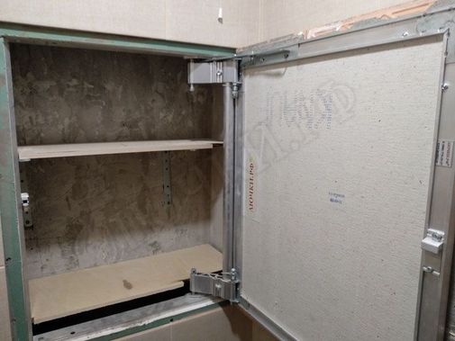 Люк под плитку Нажимной Секрет-Лайт 450*400 Люк под плитку Нажимной Секрет-Лайт 450*400