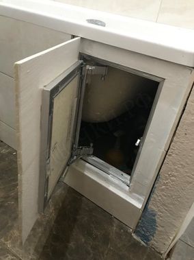 Люк под плитку Нажимной Секрет-Лайт 450*400 Люк под плитку Нажимной Секрет-Лайт 450*400