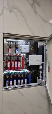 Люк под плитку Секрет 3.0 200*500 Люк под плитку Секрет 3.0 200*500