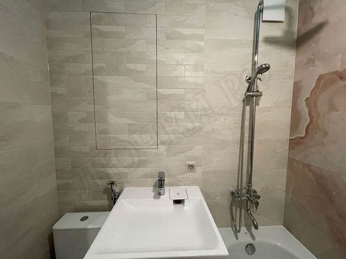 Люк под плитку Секрет 3.0 200*500 Люк под плитку Секрет 3.0 200*500