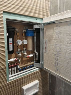 Люк под плитку Секрет 3.0 200*500 Люк под плитку Секрет 3.0 200*500